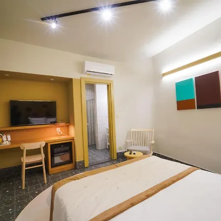 Bono Old Town Aparthotel