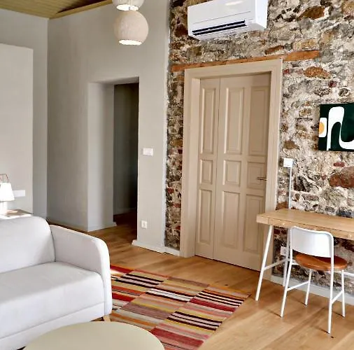 Bono Old Town מרמריס