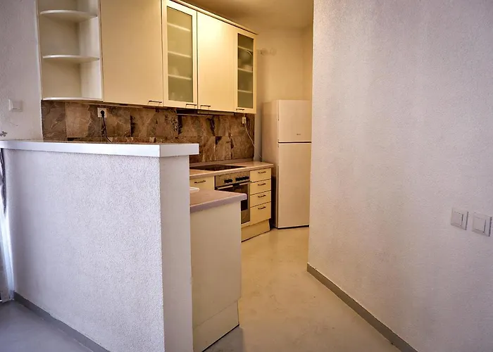 Bono Old Town 4* マルマリス